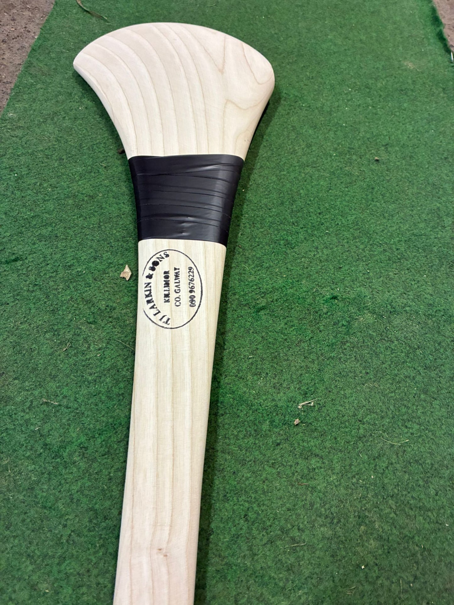 Larkin Hurls (27"-30")